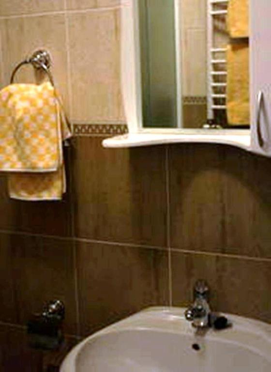 Apartments & Rooms M Petrovac Bilik gambar